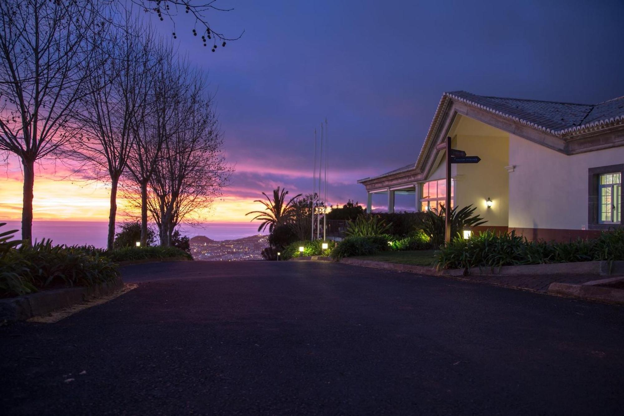 Villa Eve Palheiro Village By Holiday Rental Madeira Funchal  Exteriör bild